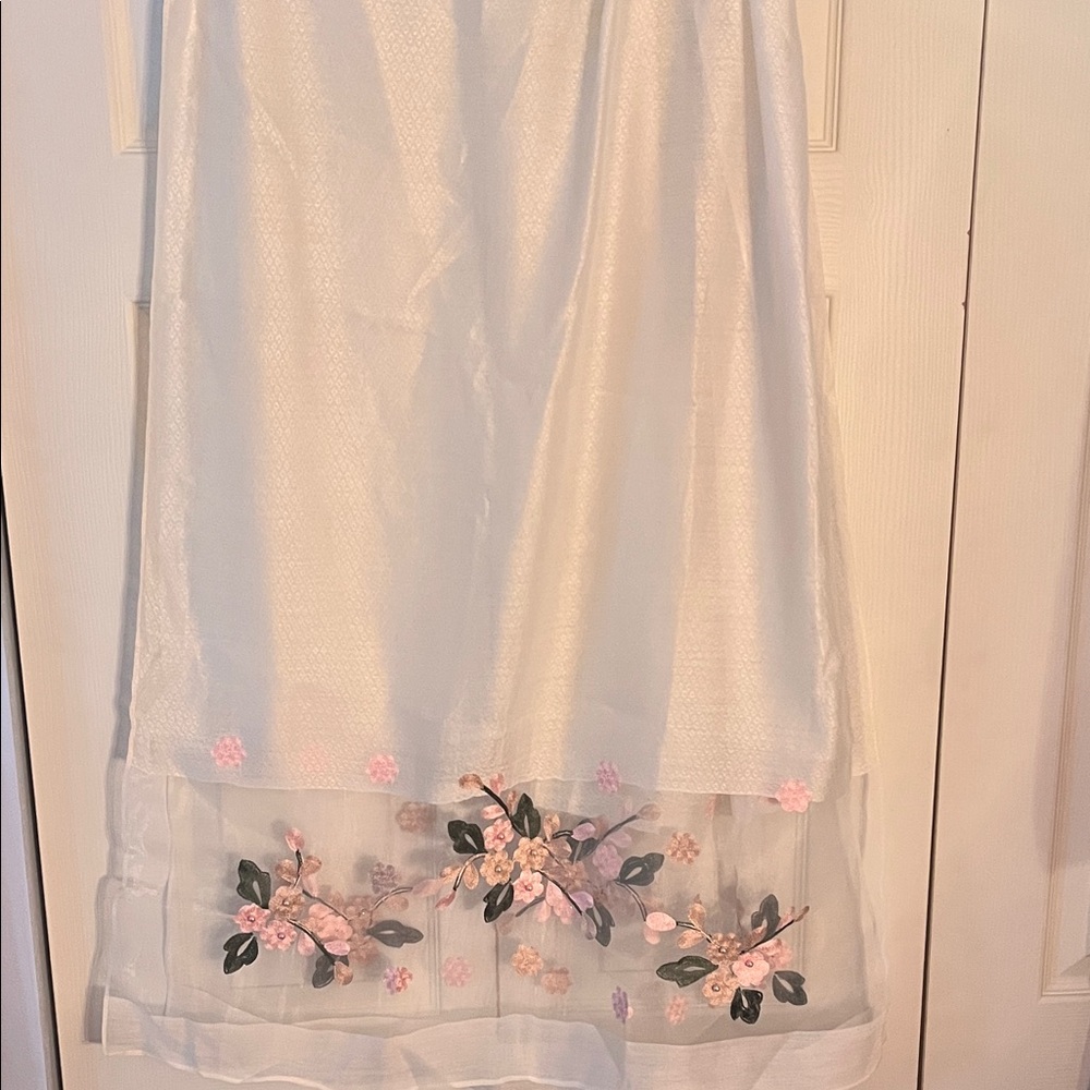 SHEIN Floral Embroidered Scarf - White and Pink